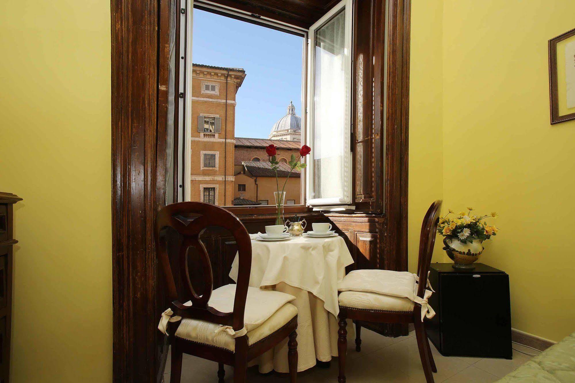 B&B Maior Roma Esterno foto
